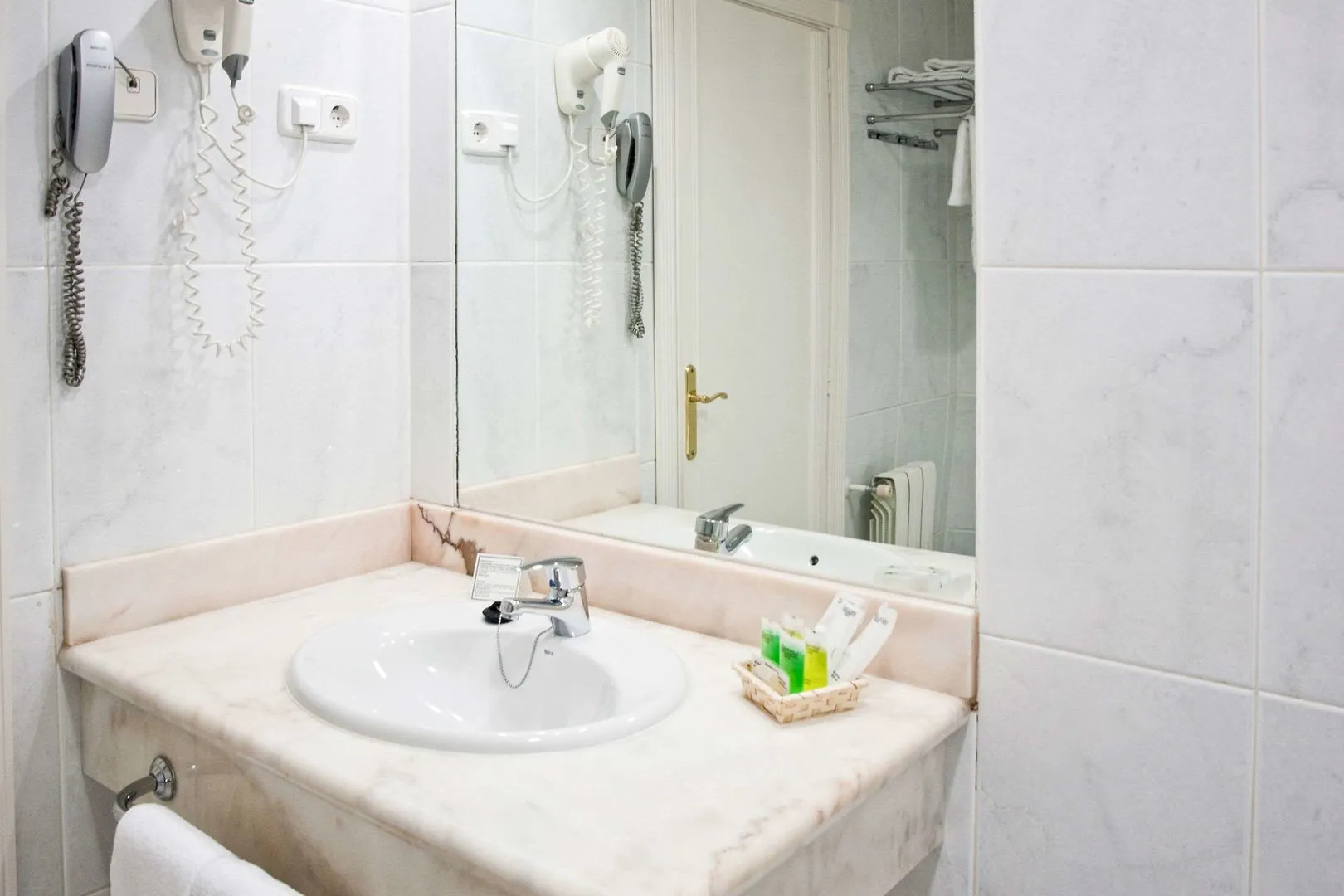 Foto - Sercotel Carlos III