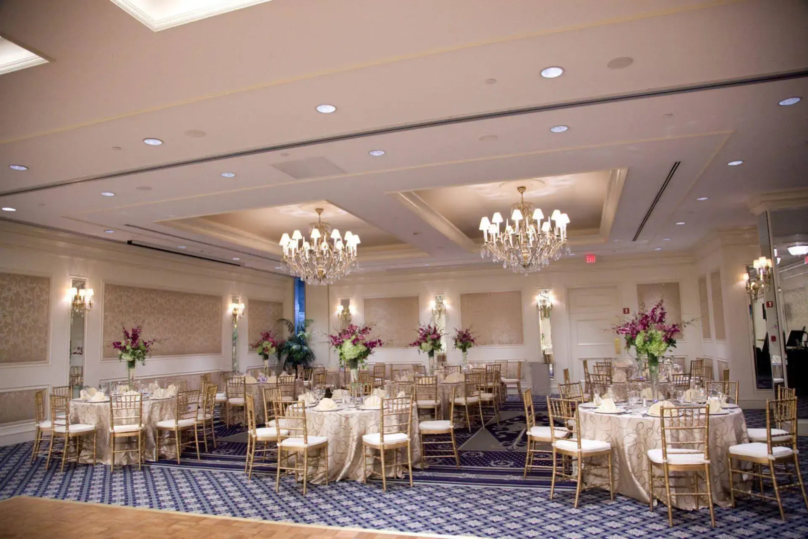 Photo - The Colonnade Hotel