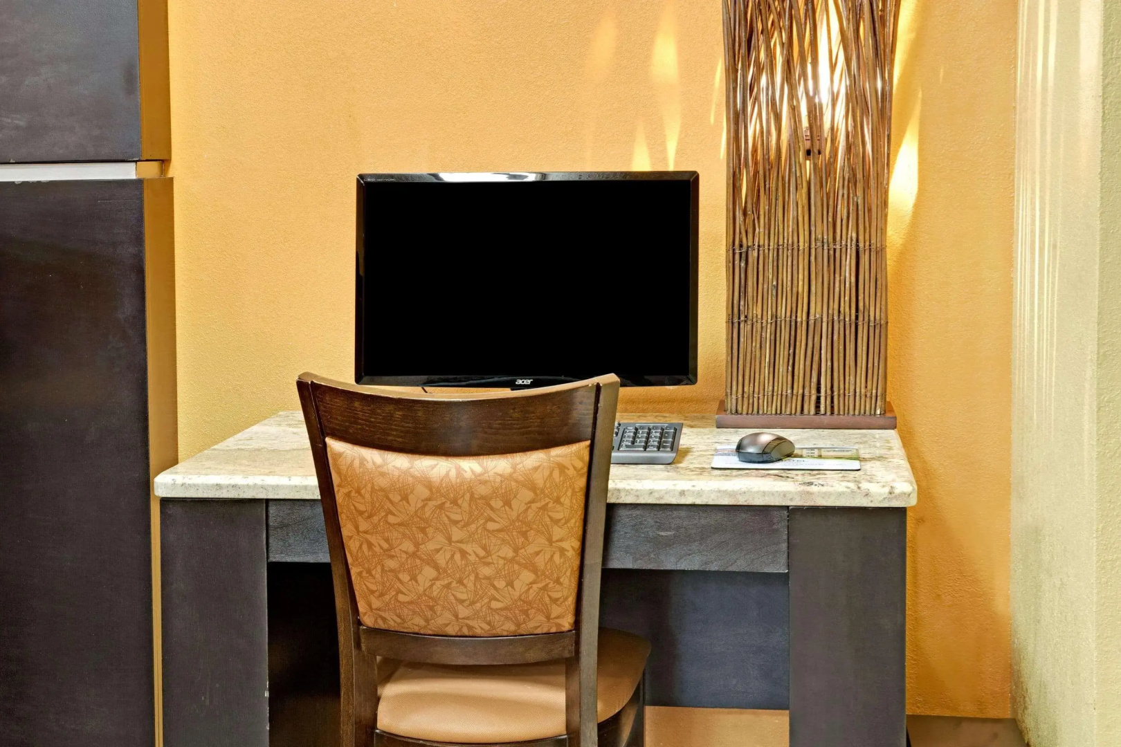 Photo - Microtel Inn by Wyndham Charlotte/University Place