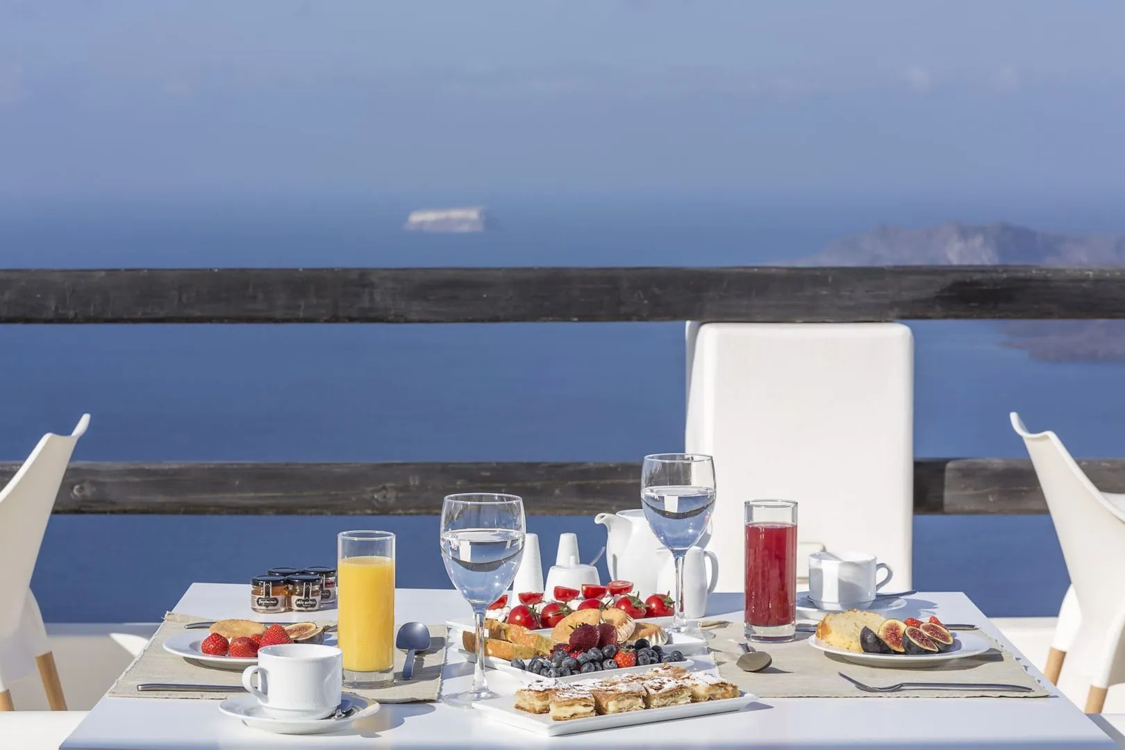 Foto - Apeiron Blue Santorini - Sustainable Adults Only 14 Plus