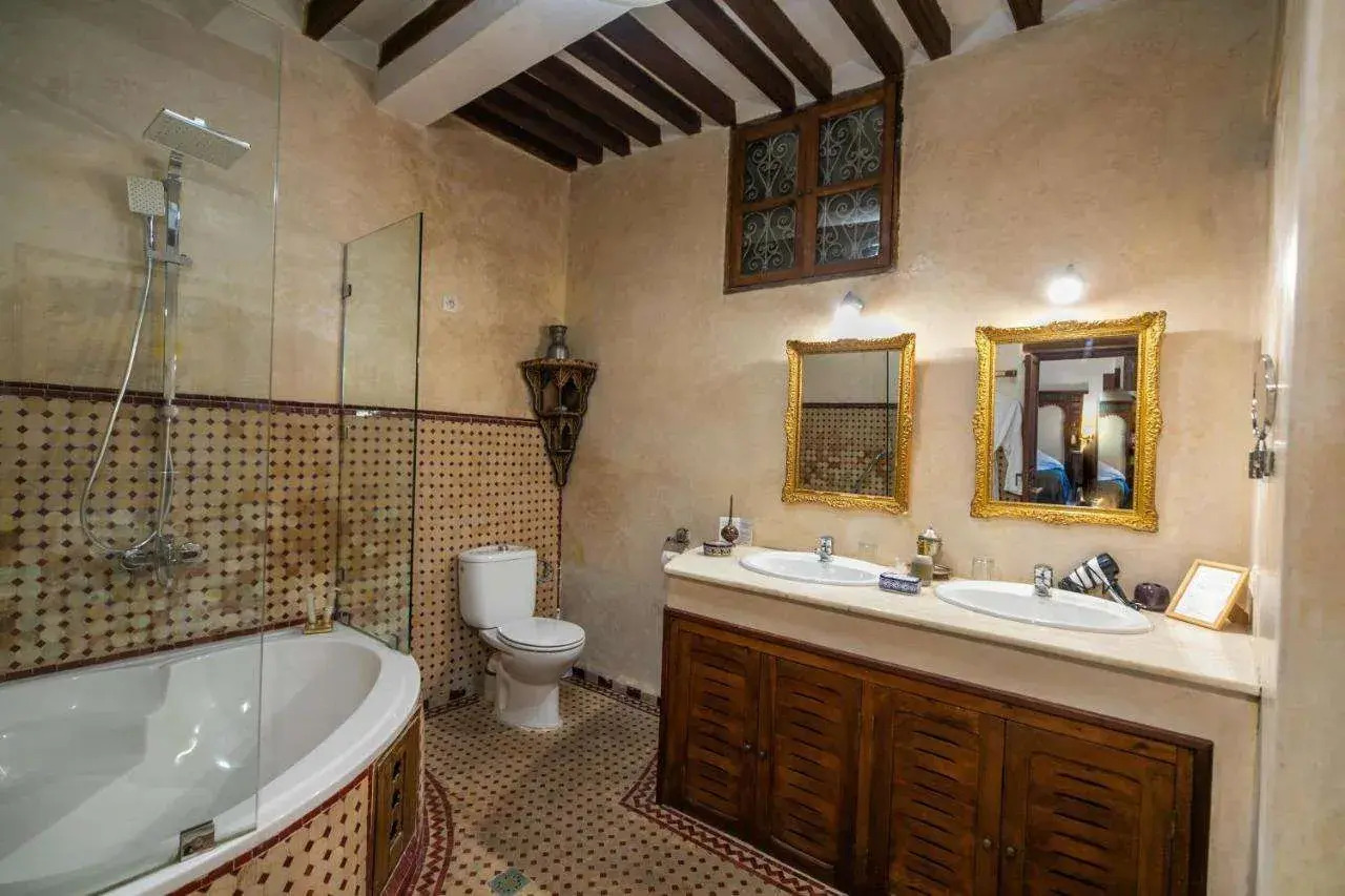 Foto - Ryad Mabrouka