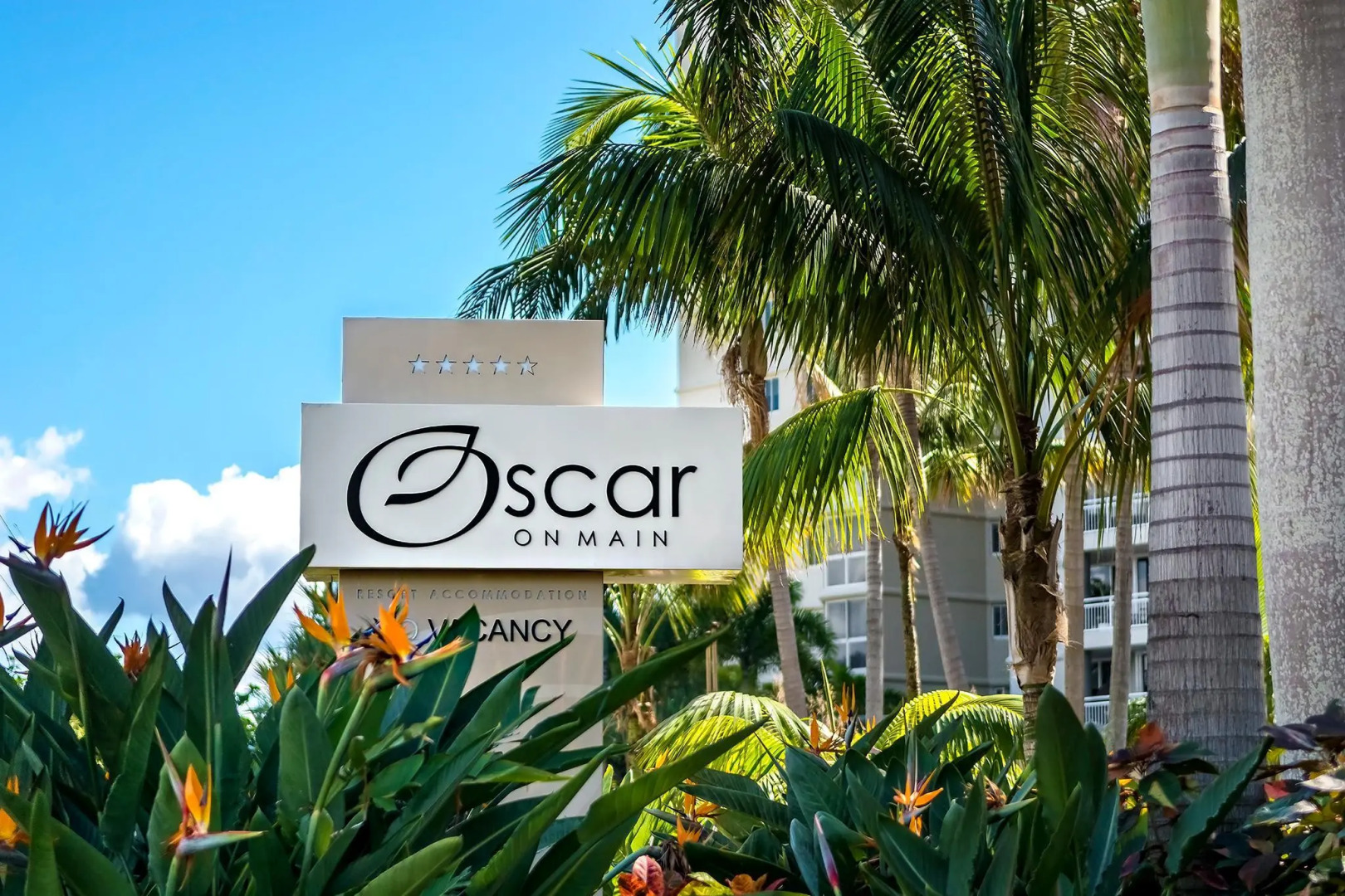 Photo - Oscar On Main Beach Resort