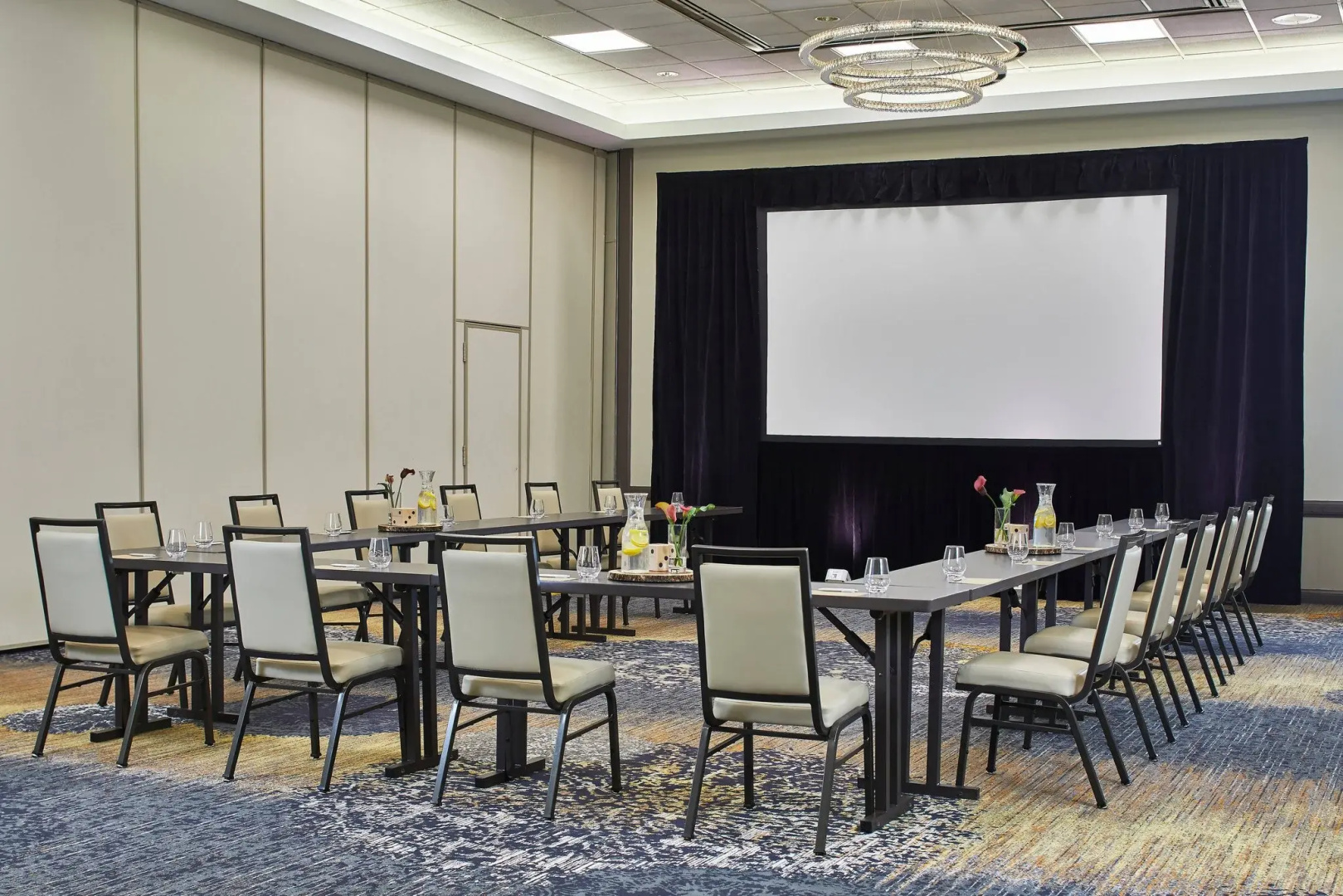 Foto - Renaissance Chicago Glenview Suites Hotel