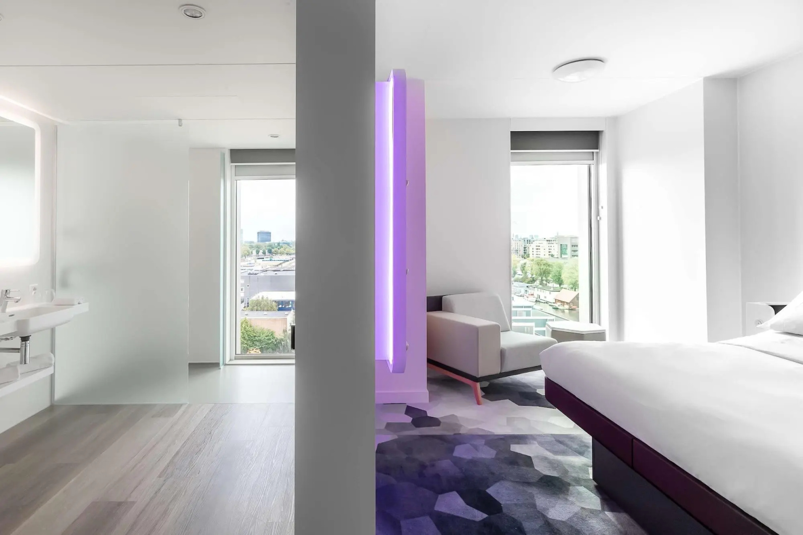 Photo - YOTEL Amsterdam
