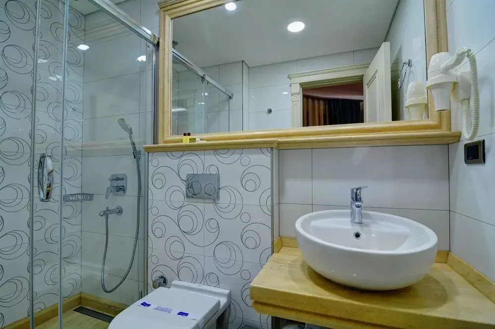 Photo - Novelty Hotel