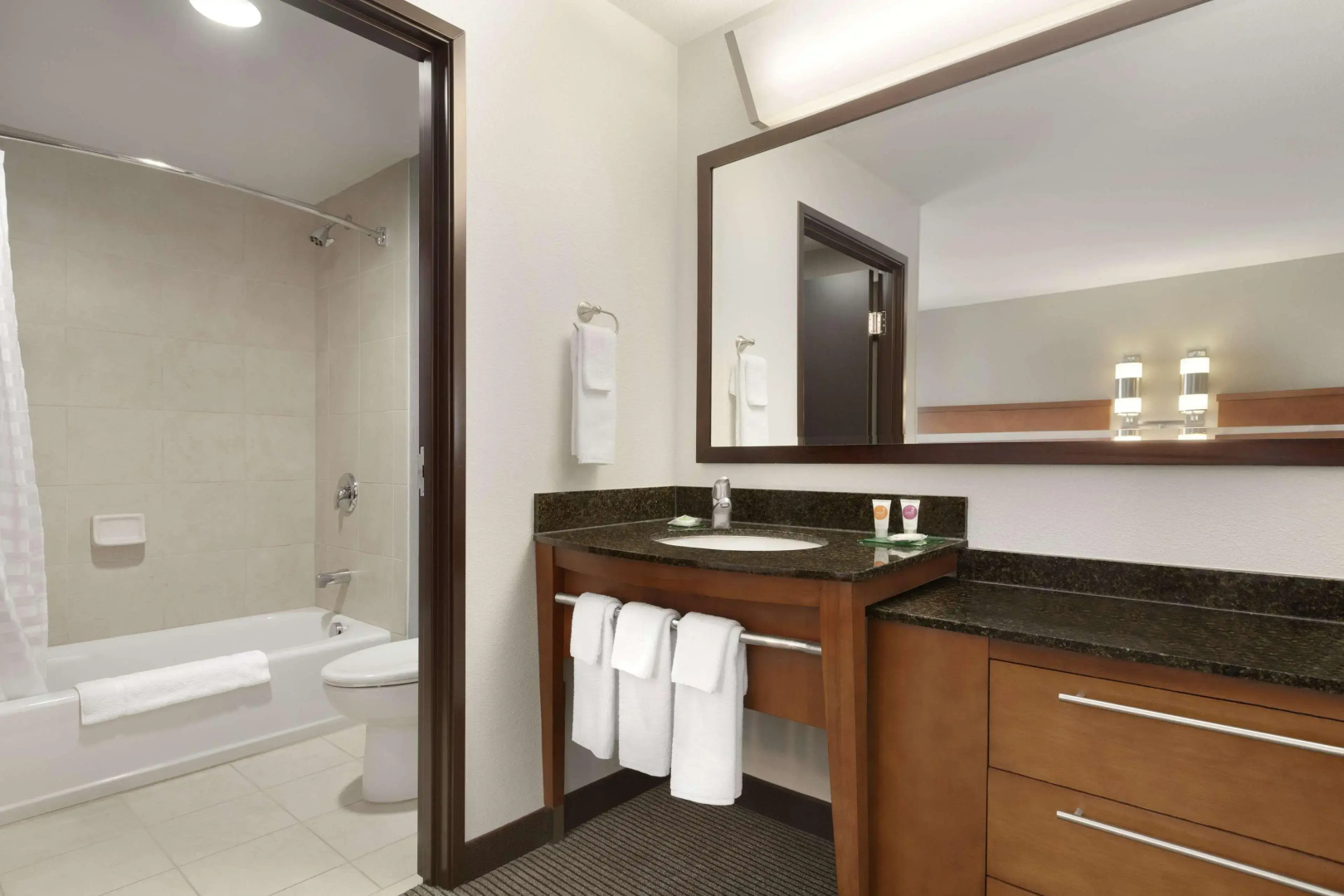 Photo - Hyatt Place Portland Airport