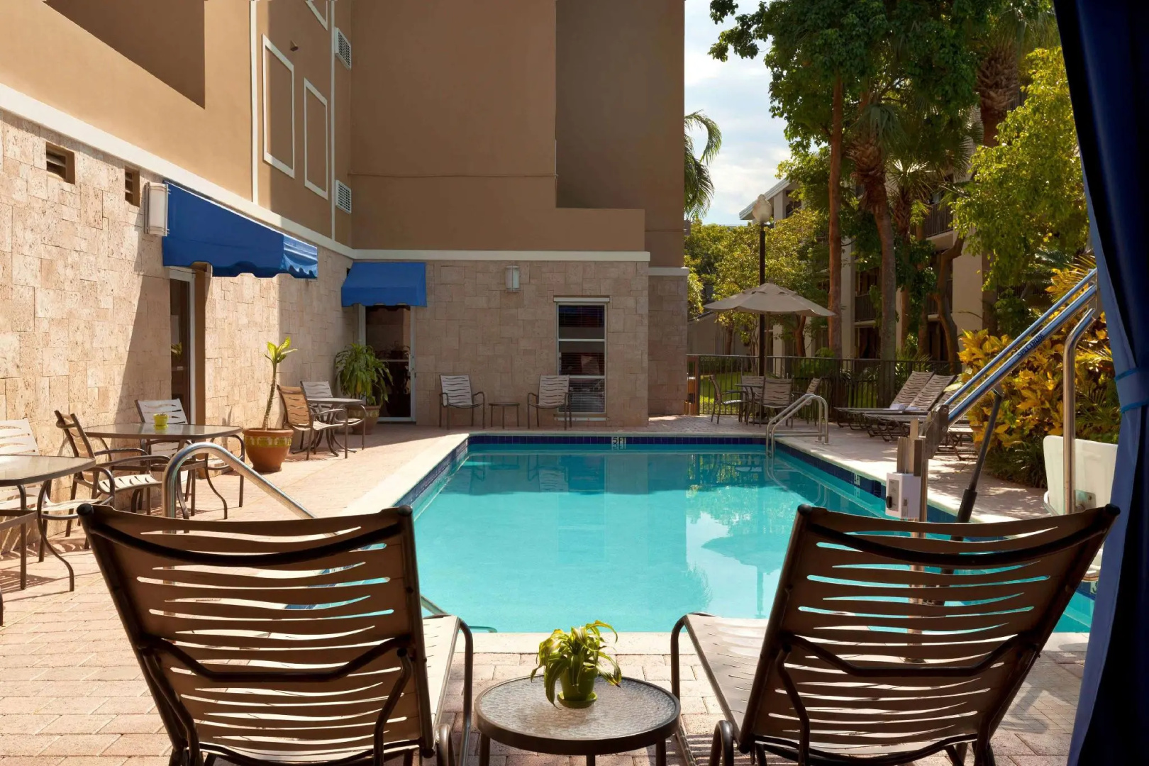 Photo - Hampton Inn & Suites Ft. Lauderdale Arpt/South Cruise Port