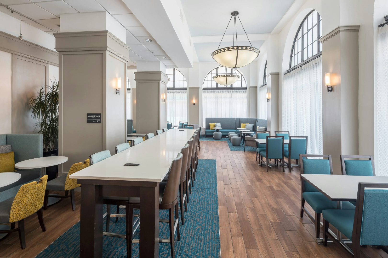 Photo - Hampton Inn & Suites Atlanta-Downtown