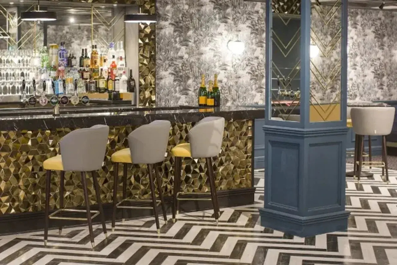 Photo - Iveagh Garden Hotel