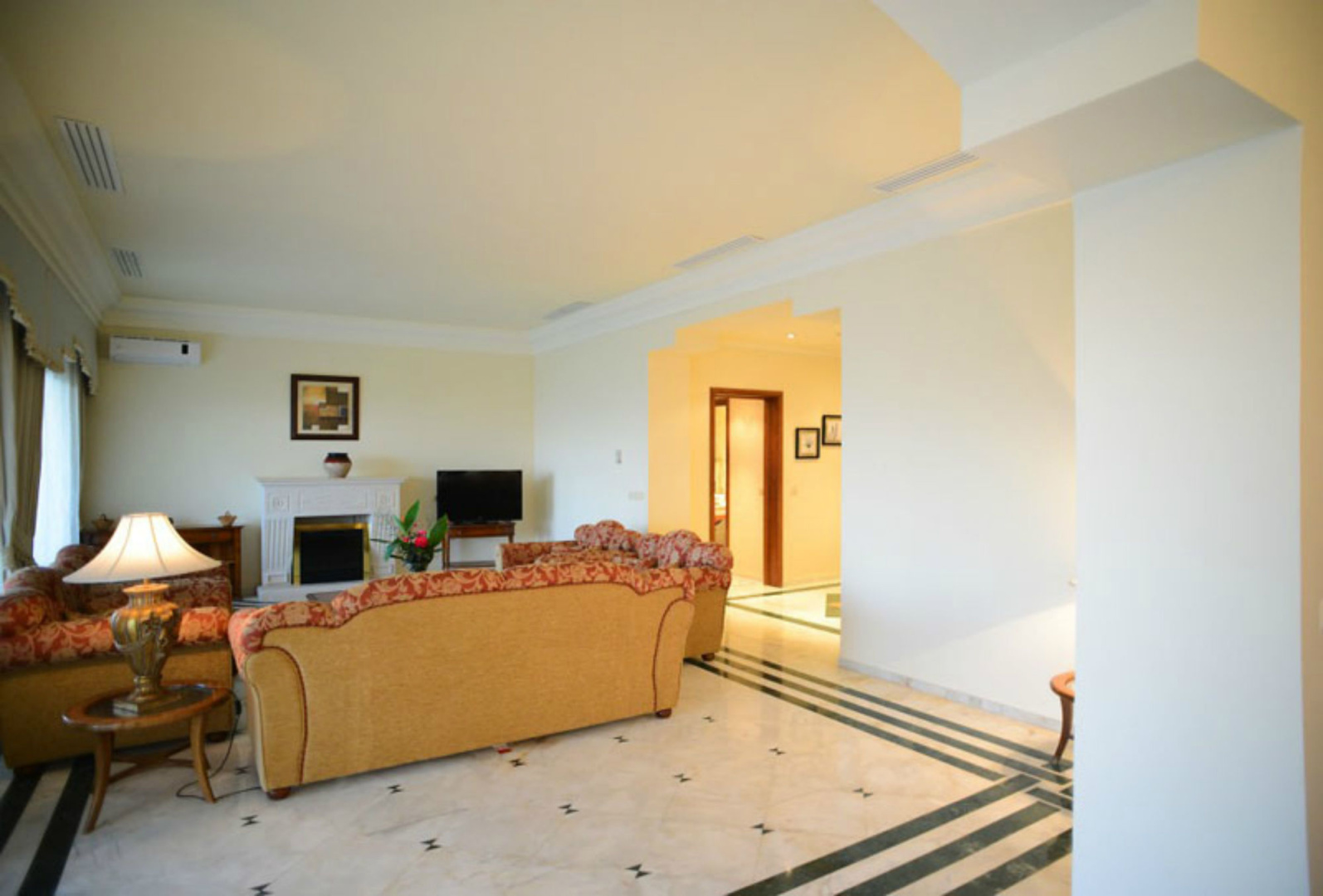 RESIDENCE MEHARI TABARKA THALASSO & SPA