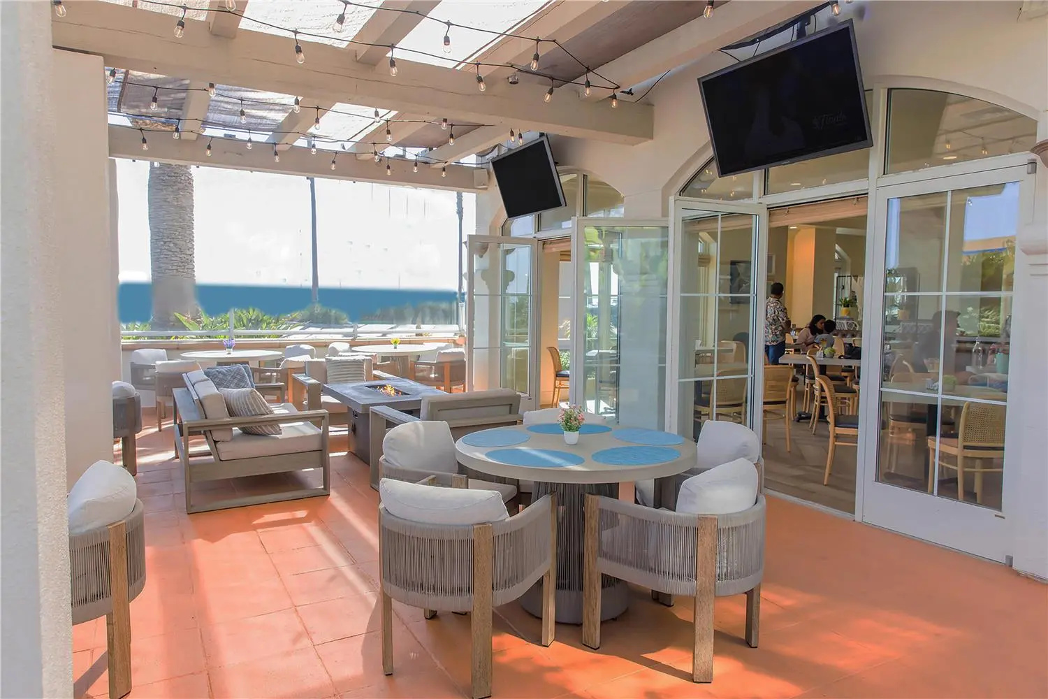 Photo - Hilton Garden Inn Carlsbad Beach