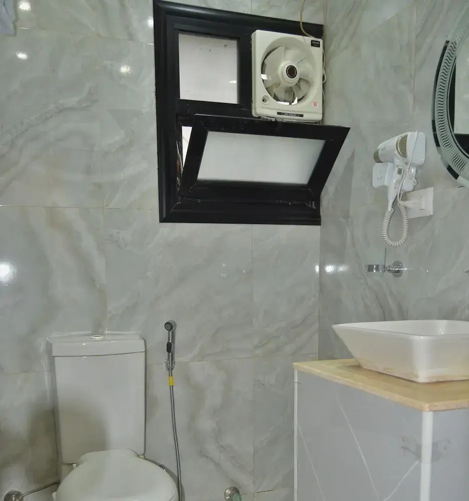 Photo - Maria Pyramids House