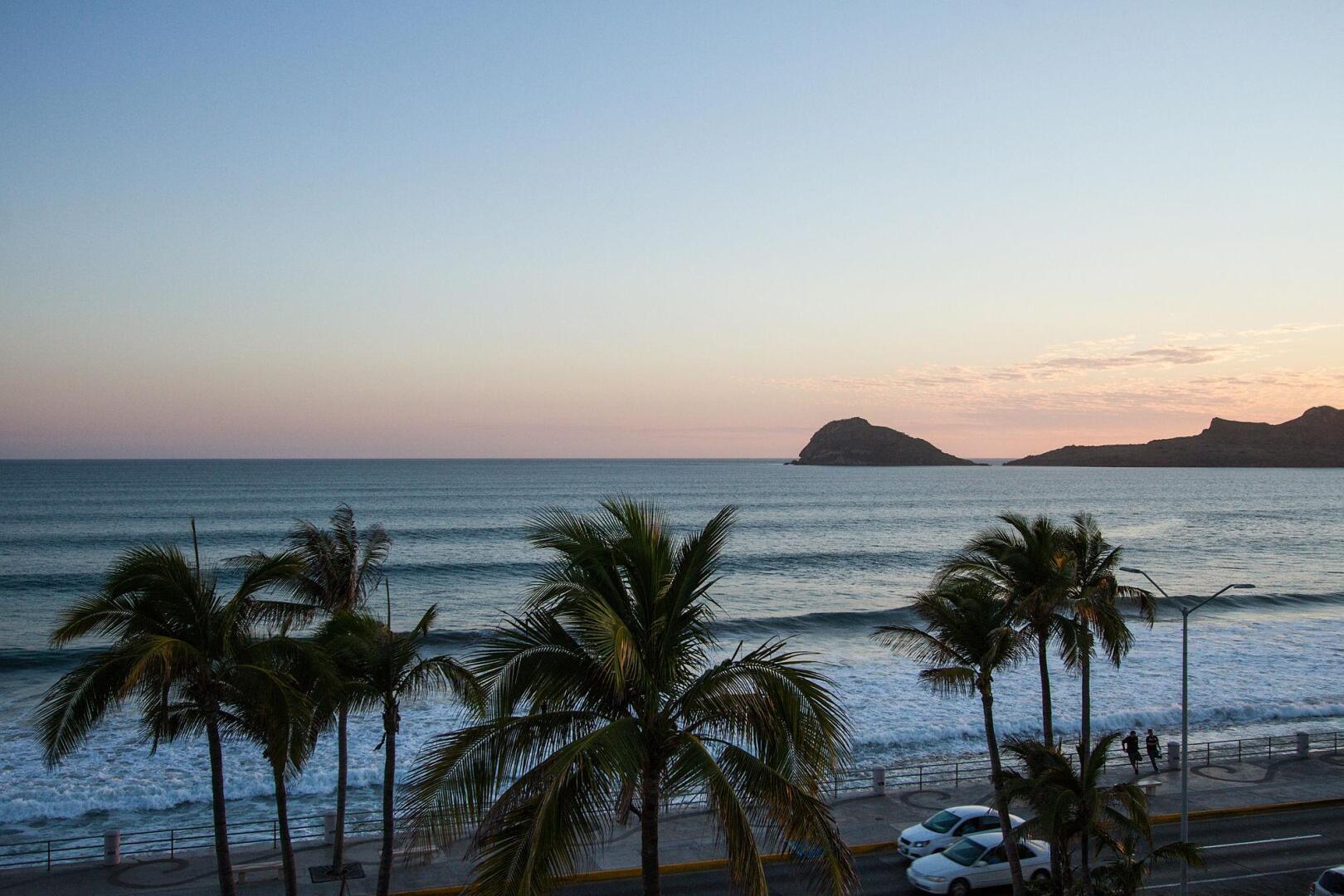 Photo - Don Pelayo Pacific Beach