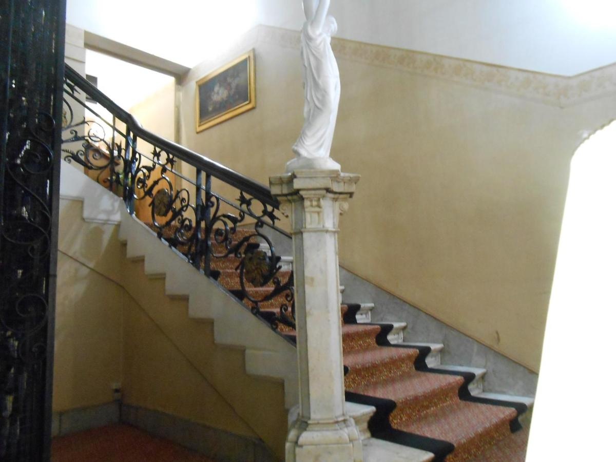 Foto - Hotel Reina