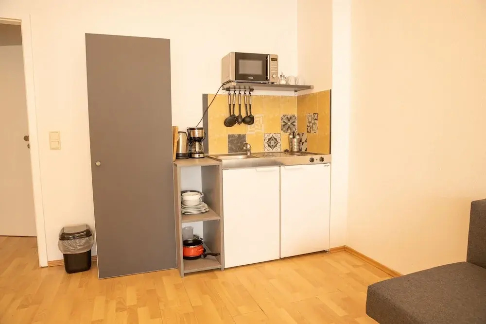 Photo - Ford Apartment