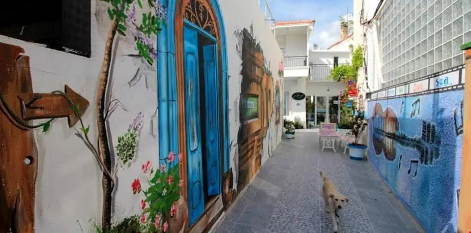 Photo - Double Inn Marina Hotel