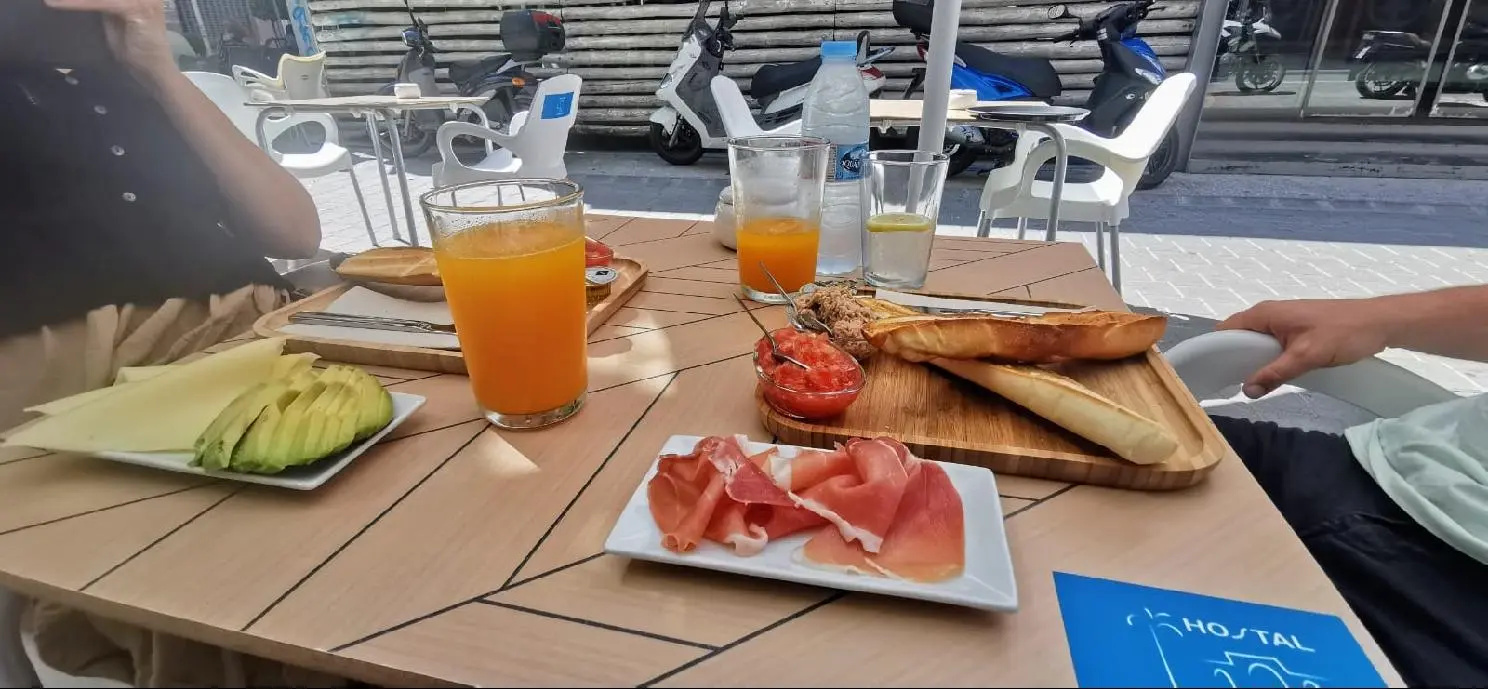Photo - Hostal El Mercat