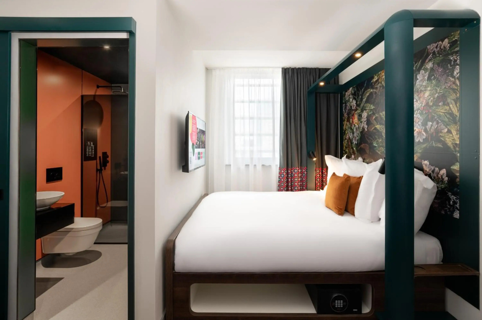 Photo - YOTEL Manchester Deansgate