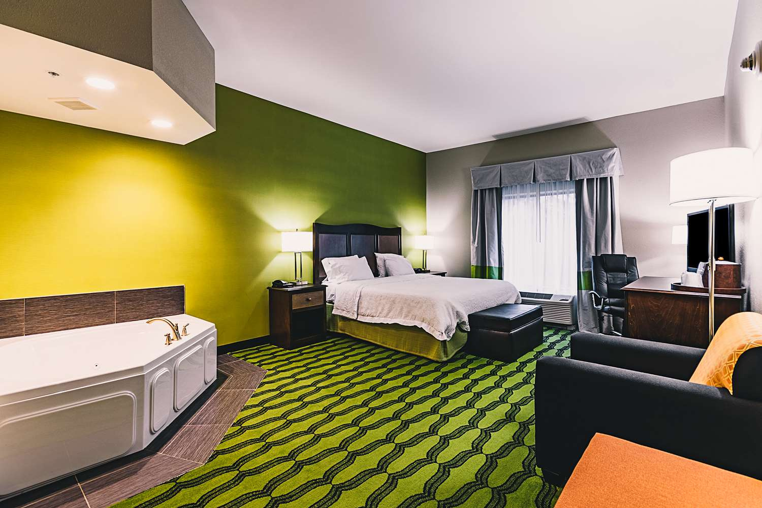Photo - Hampton Inn Niagara Falls/Blvd