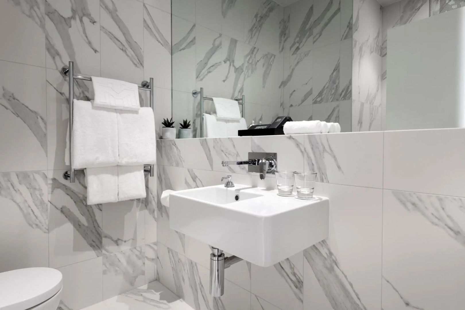 Photo - The Melbourne Hotel