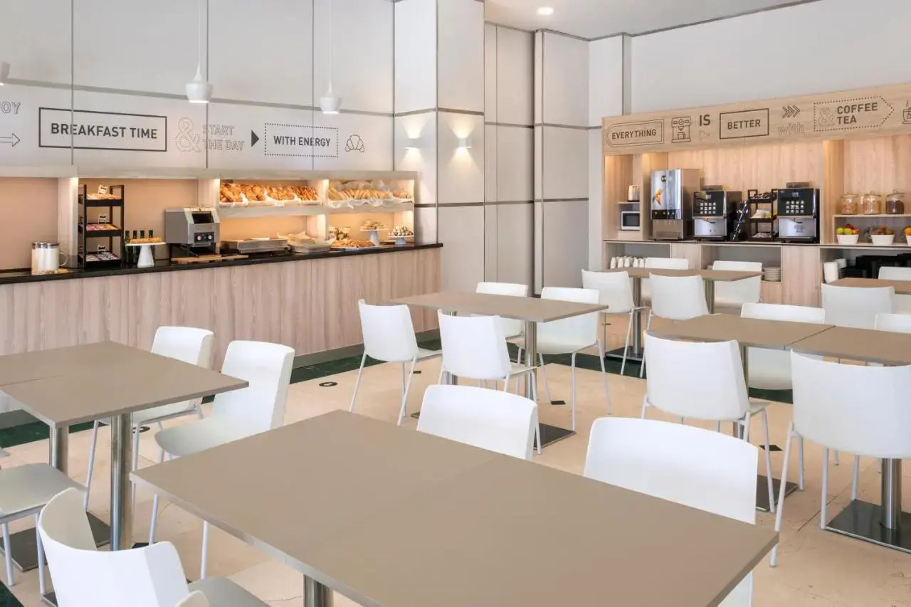 Photo - B&B HOTEL Madrid Aeropuerto T4