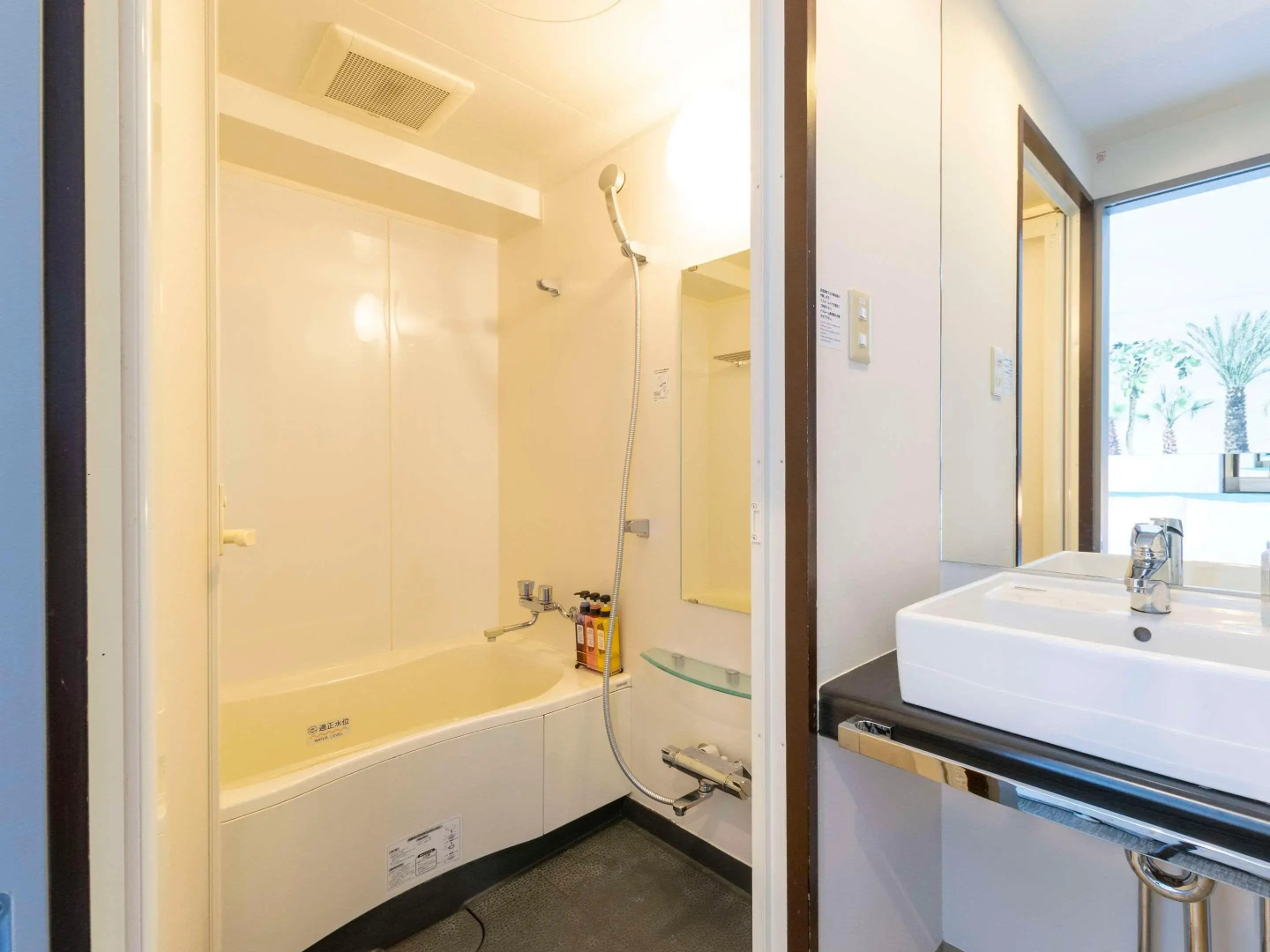 Foto - Comfort Inn Naha Tomari Port