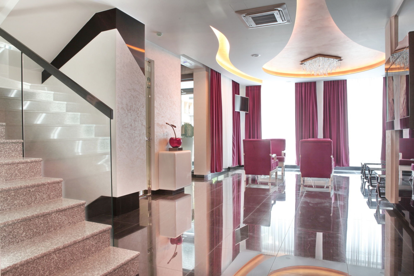 Photo - Nova City Hotel Signature Collection