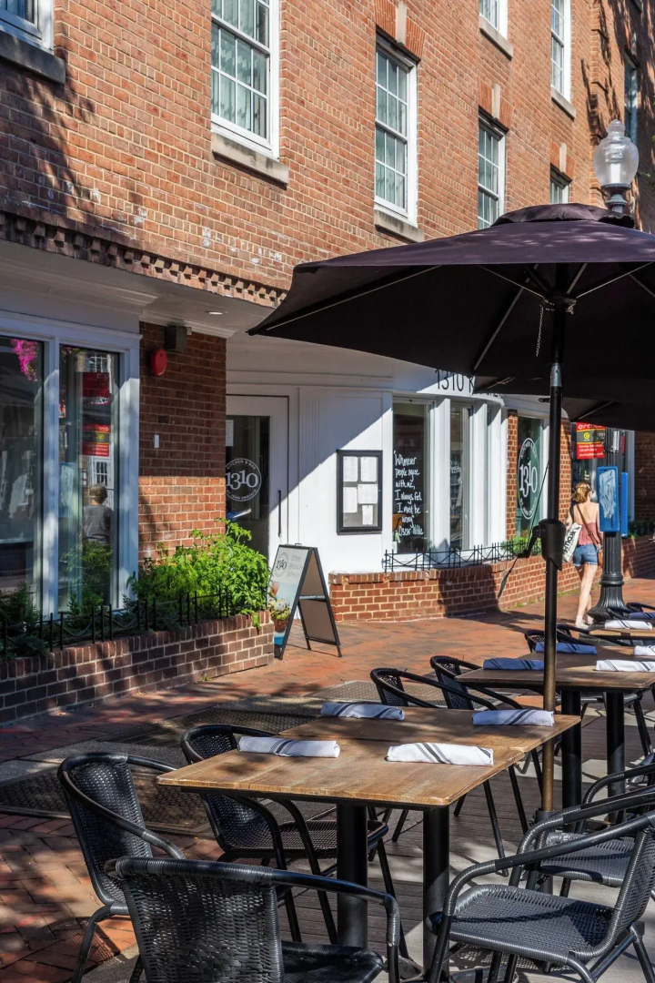 Photo - The Georgetown Inn