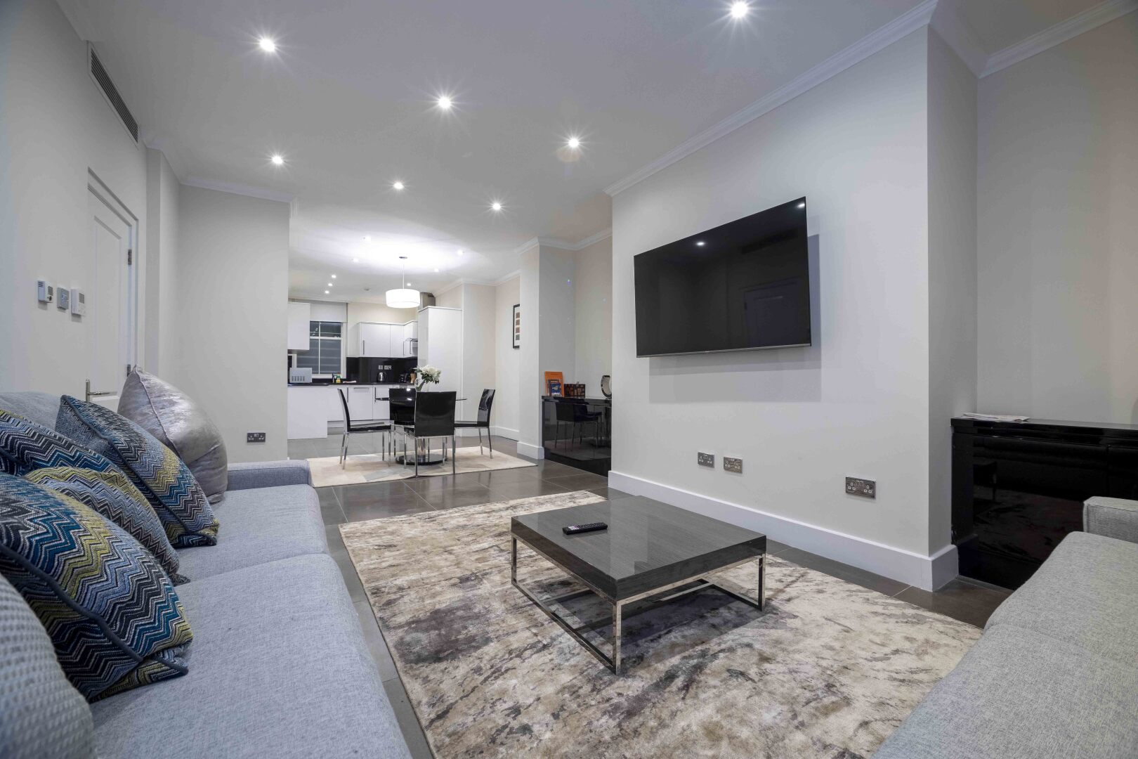 Foto - 20 Hertford Street - Mayfair Apartments