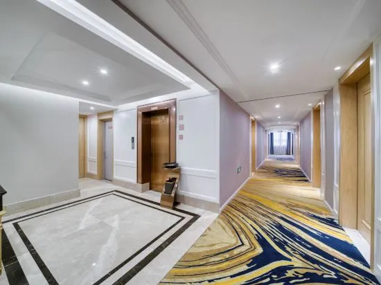 Vienna Hotel (Tongxiang Chongfu International Leather Center Branch)