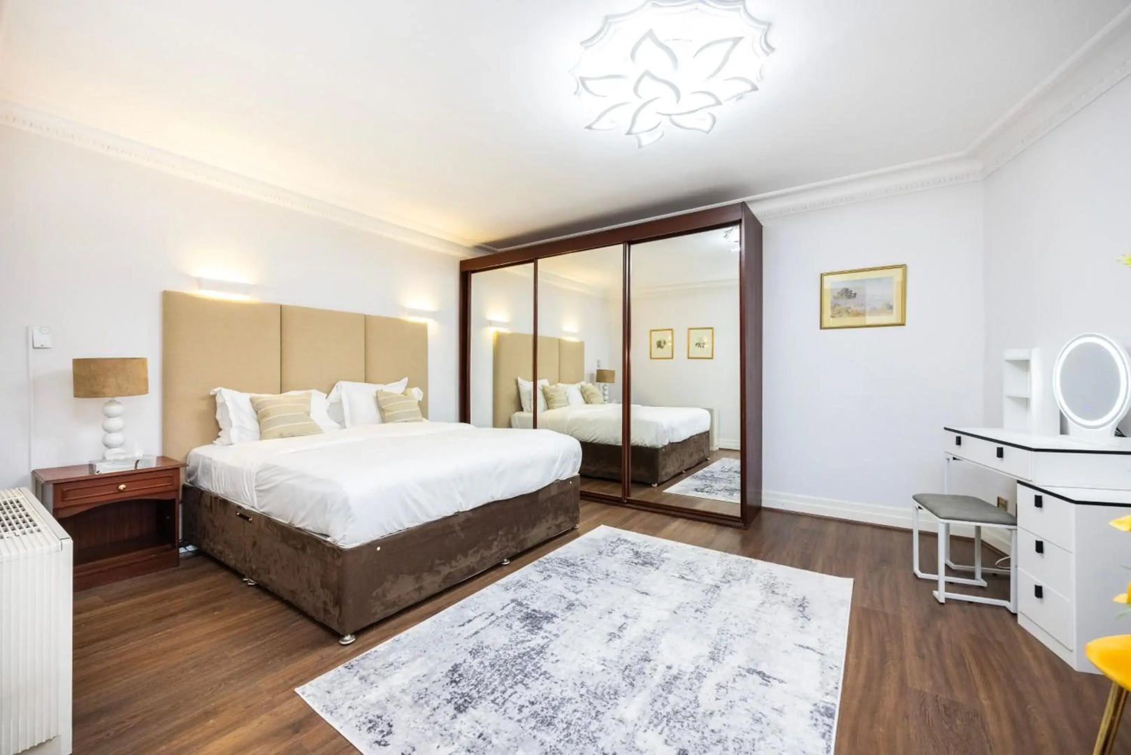 Foto - Carlton Court - Mayfair