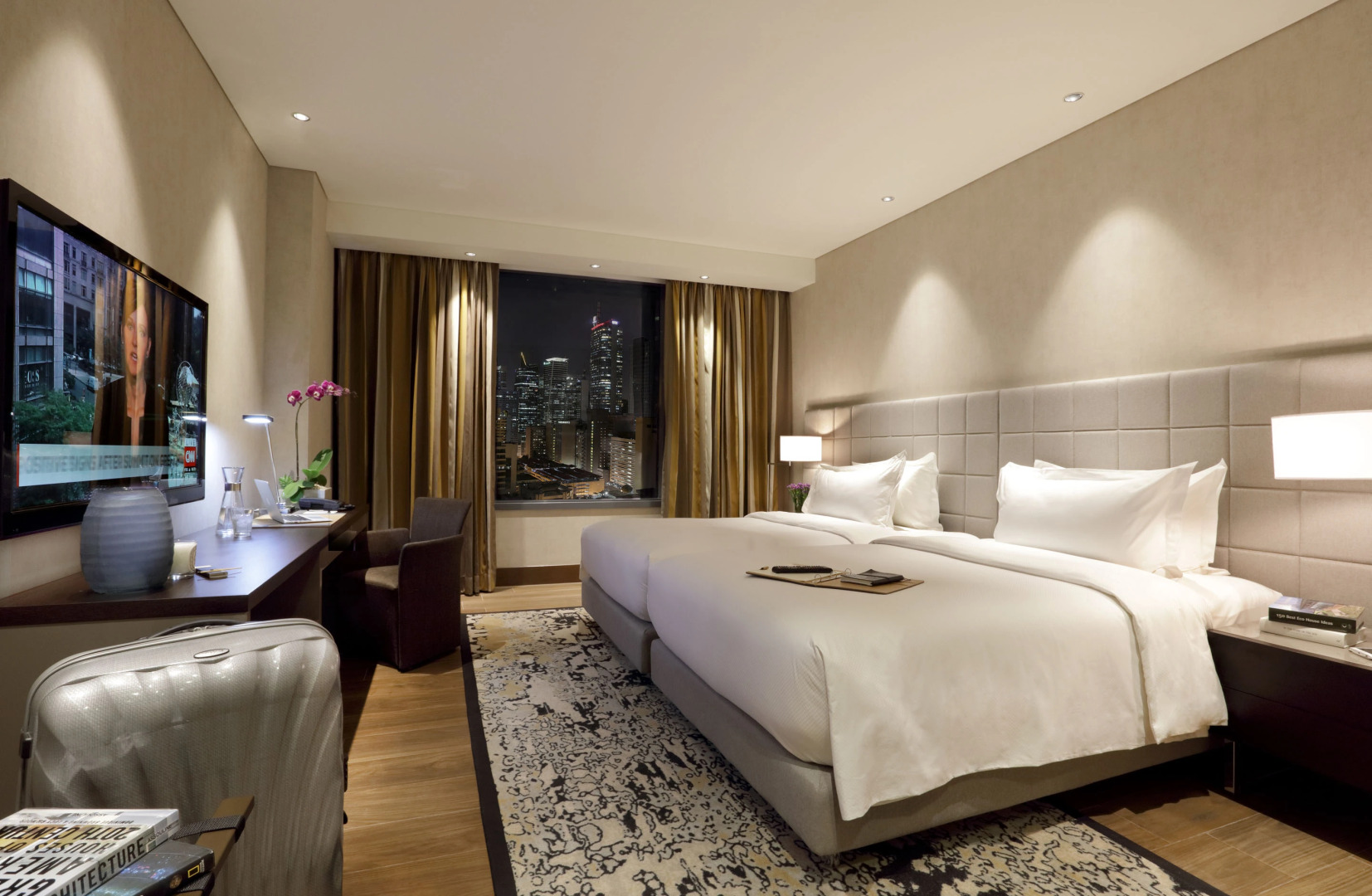 Foto - Makati Diamond Residences