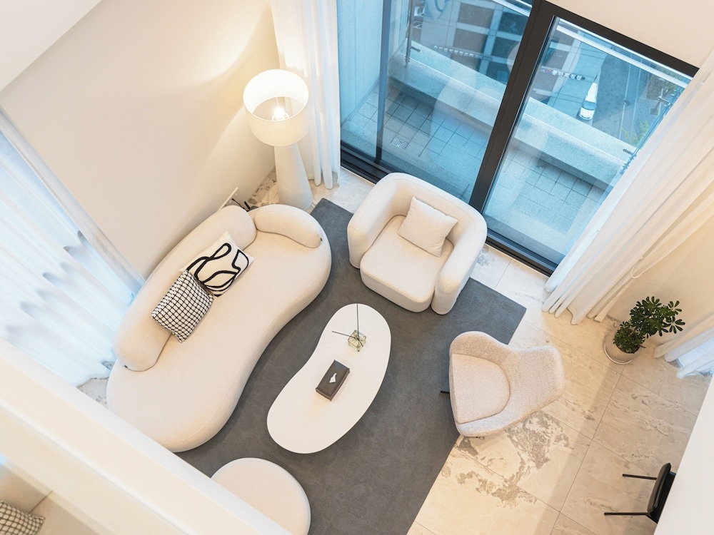 Photo - Caelum Black Gangnam Luxury Residence