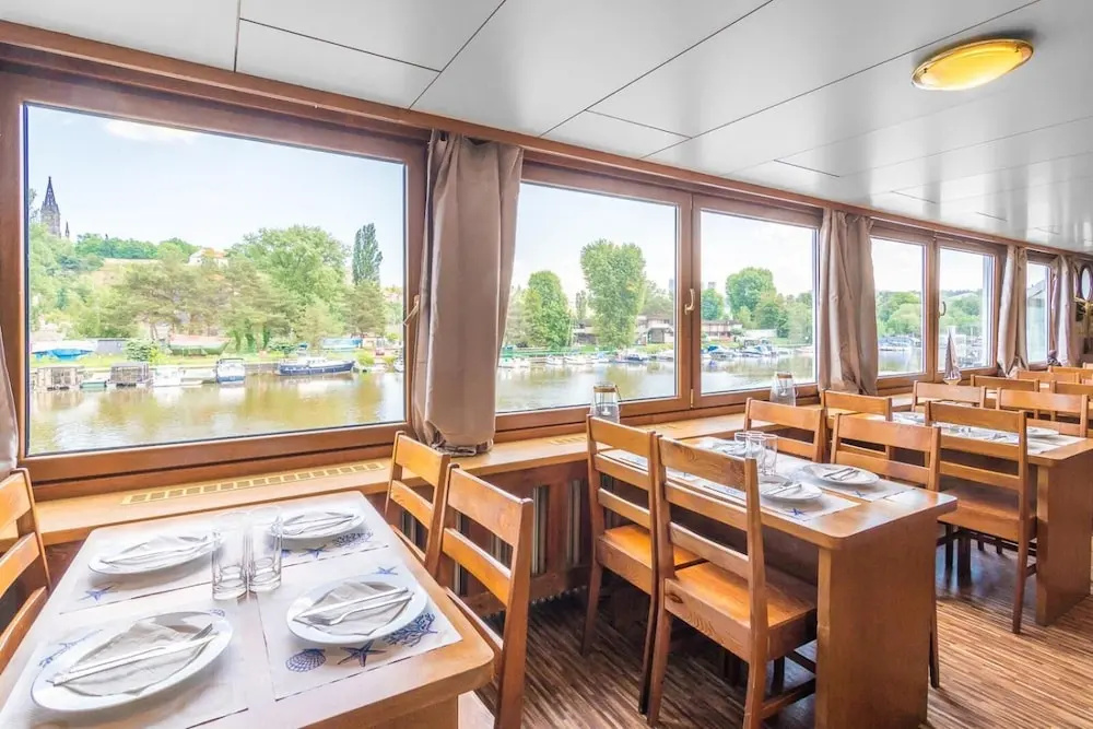 Photo - Botel Vodnik