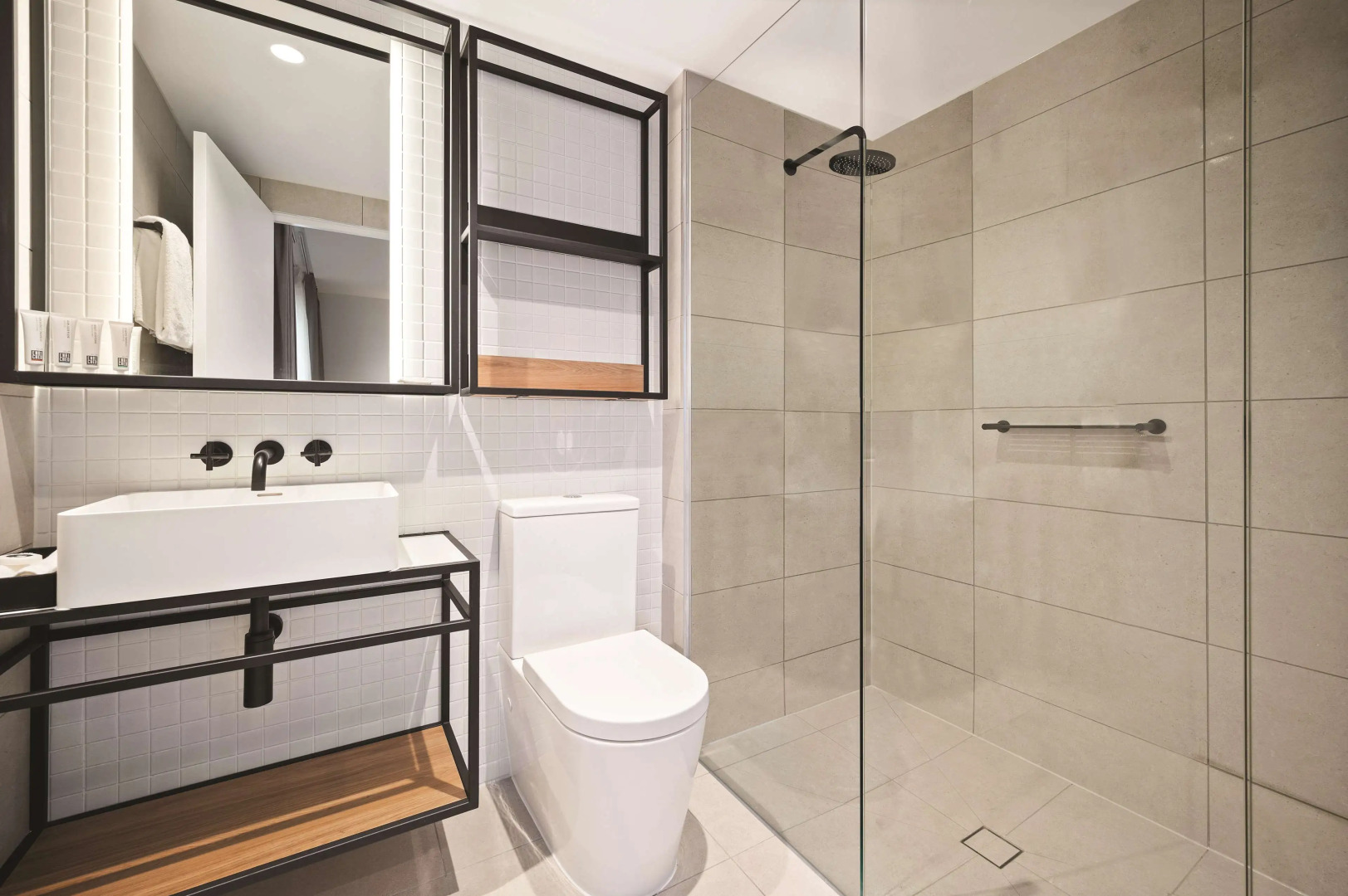 Photo - Vibe Hotel Melbourne