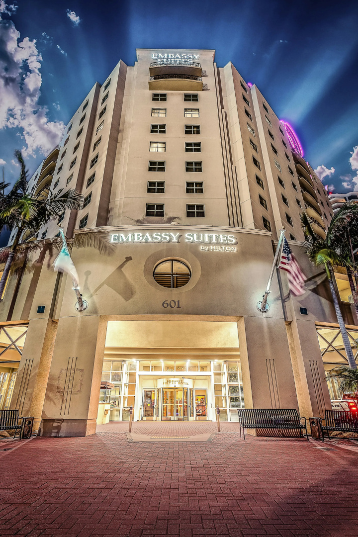 Photo - Embassy Suites by Hilton San Diego Bay Downtown