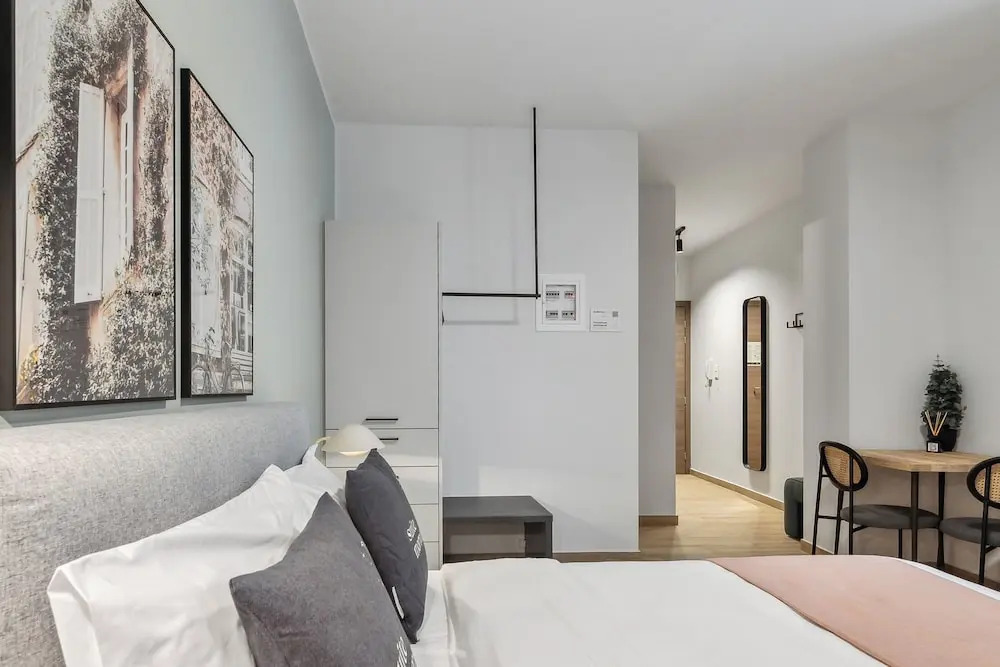 Photo - Limehome Athens Solonos City Center