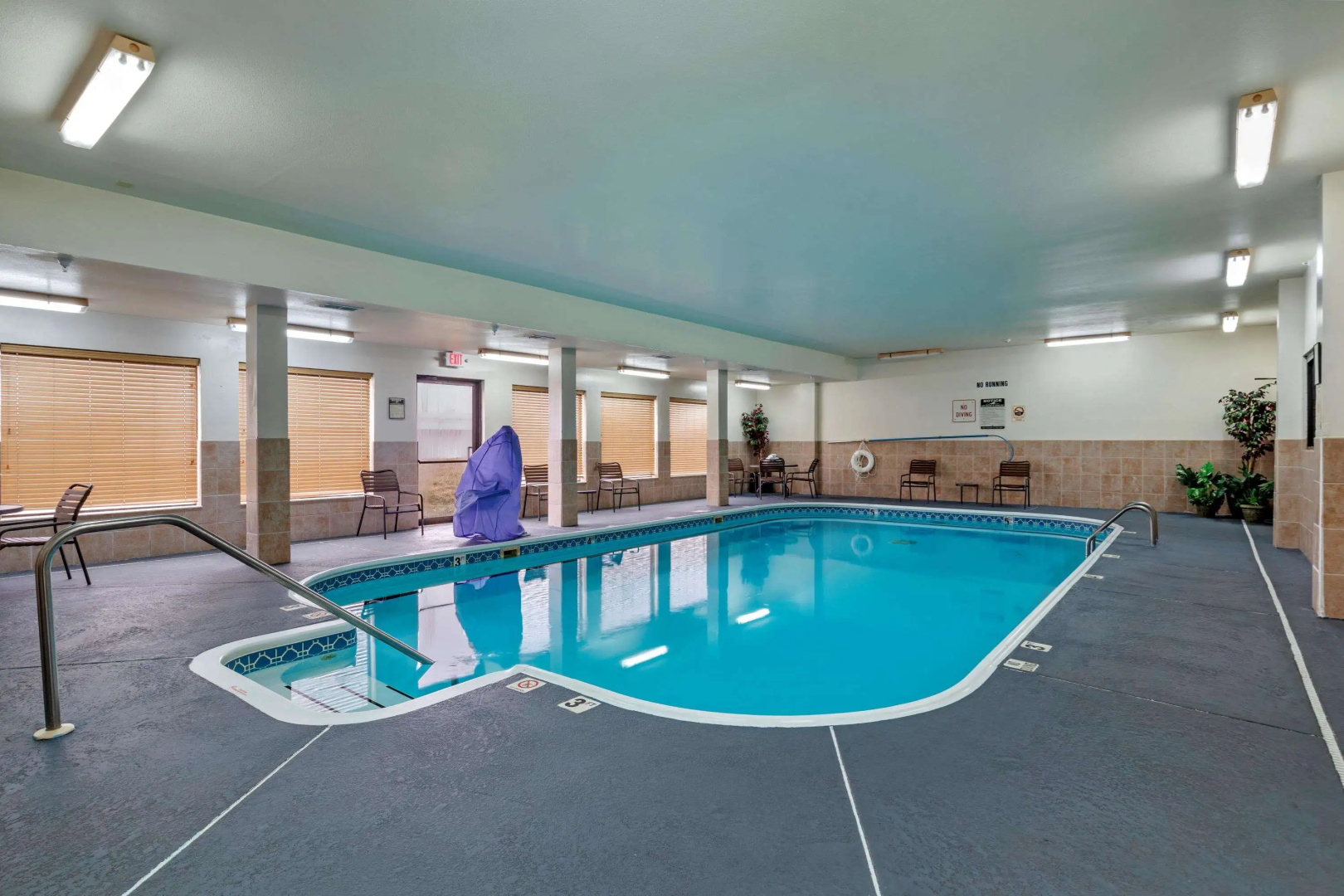 Photo - Best Western Clearlake Plaza
