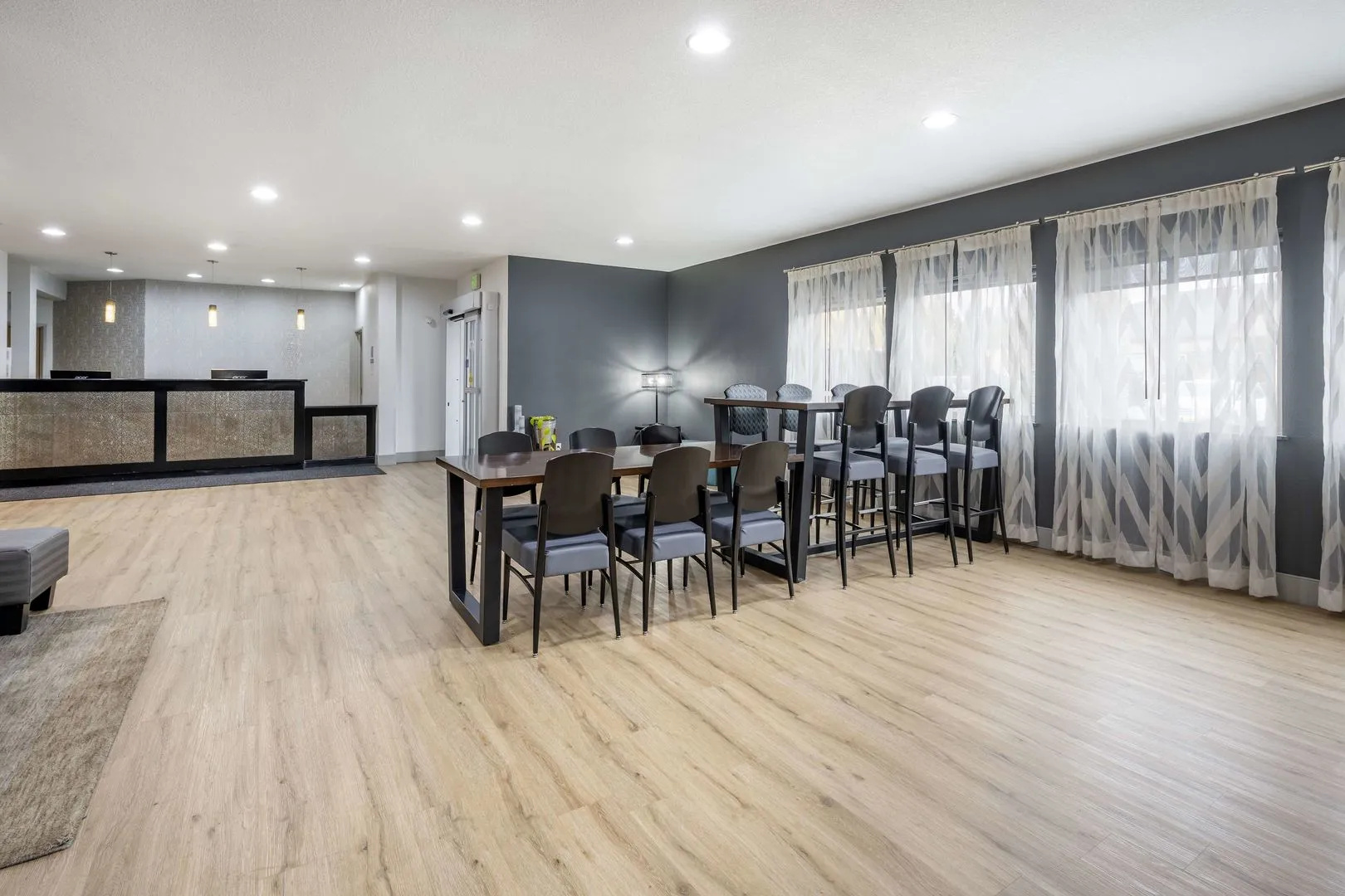 Foto - Best Western PLUS Peppertree Airport Inn