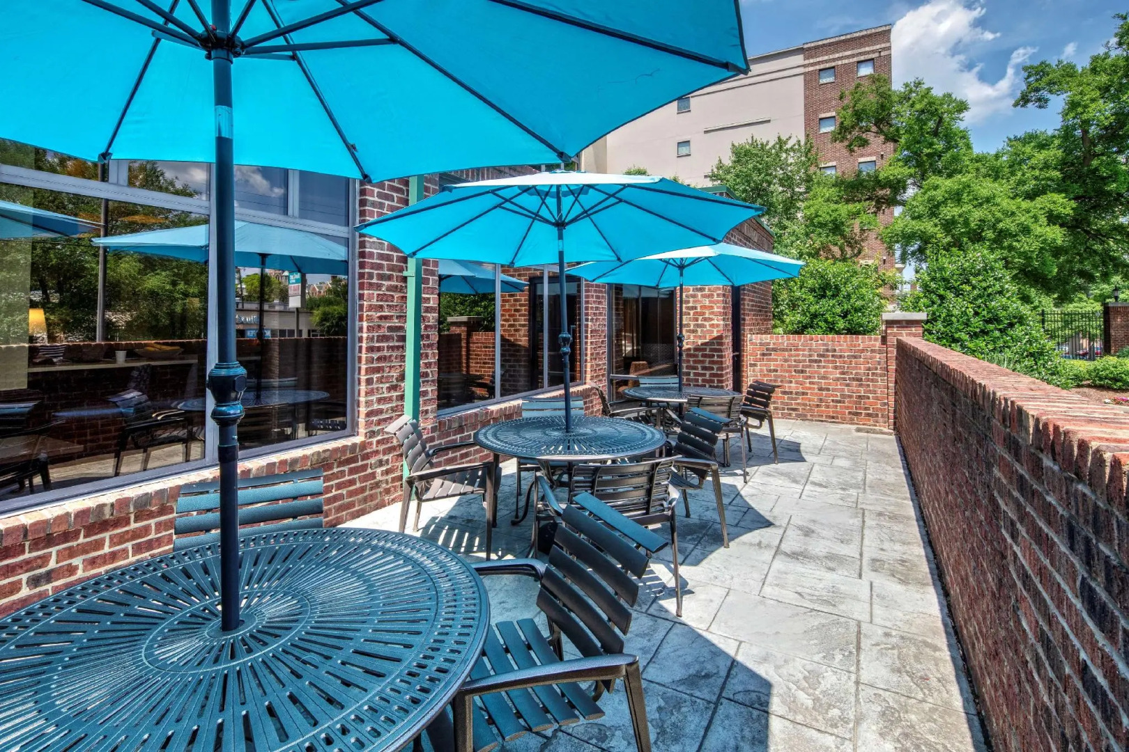 Photo - Hampton Inn & Suites Nashville-Vanderbilt-Elliston Place