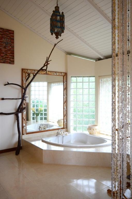 Villa Tangara - Faa'a - Tahiti - 3 bedrooms - pool and lagon view - 6 pers