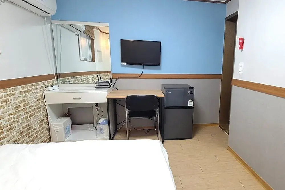 Foto - Sweet House Seoul, Line 2 & 5 - Direct to Hongdae Gangnam