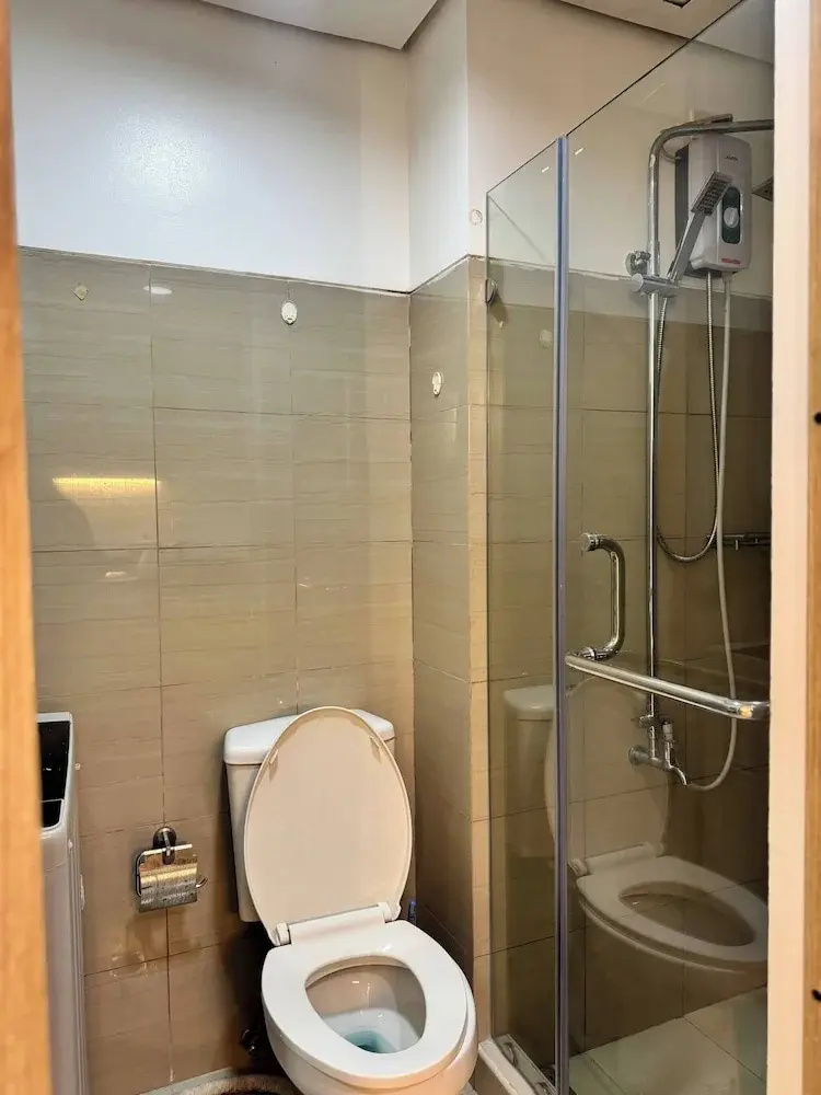 Photo - Relax in Pasay City's Best Kept Secret - Spacious Condo With Garden View