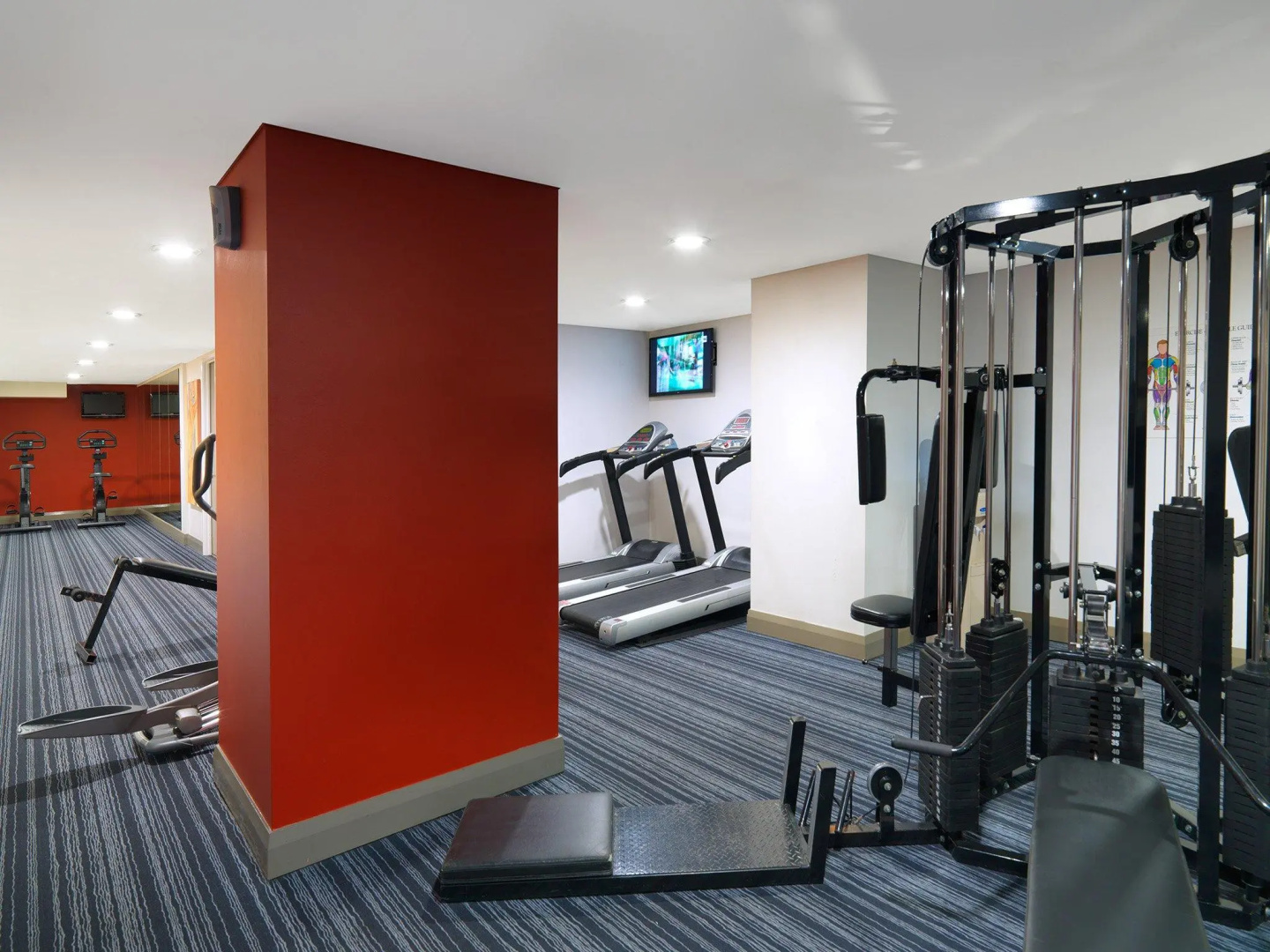 Photo - Meriton Suites Pitt Street, Sydney