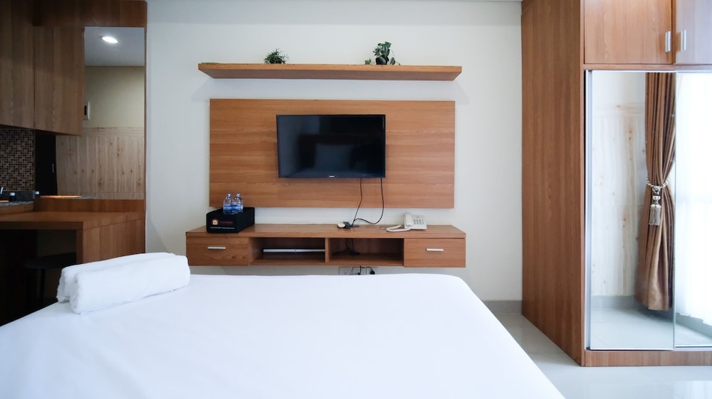 Strategic And Homey Studio At Tamasari Papilio Apartment