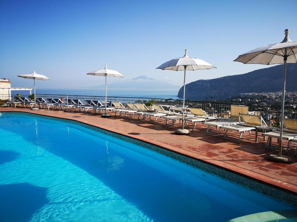Photo - Cristina Hotel