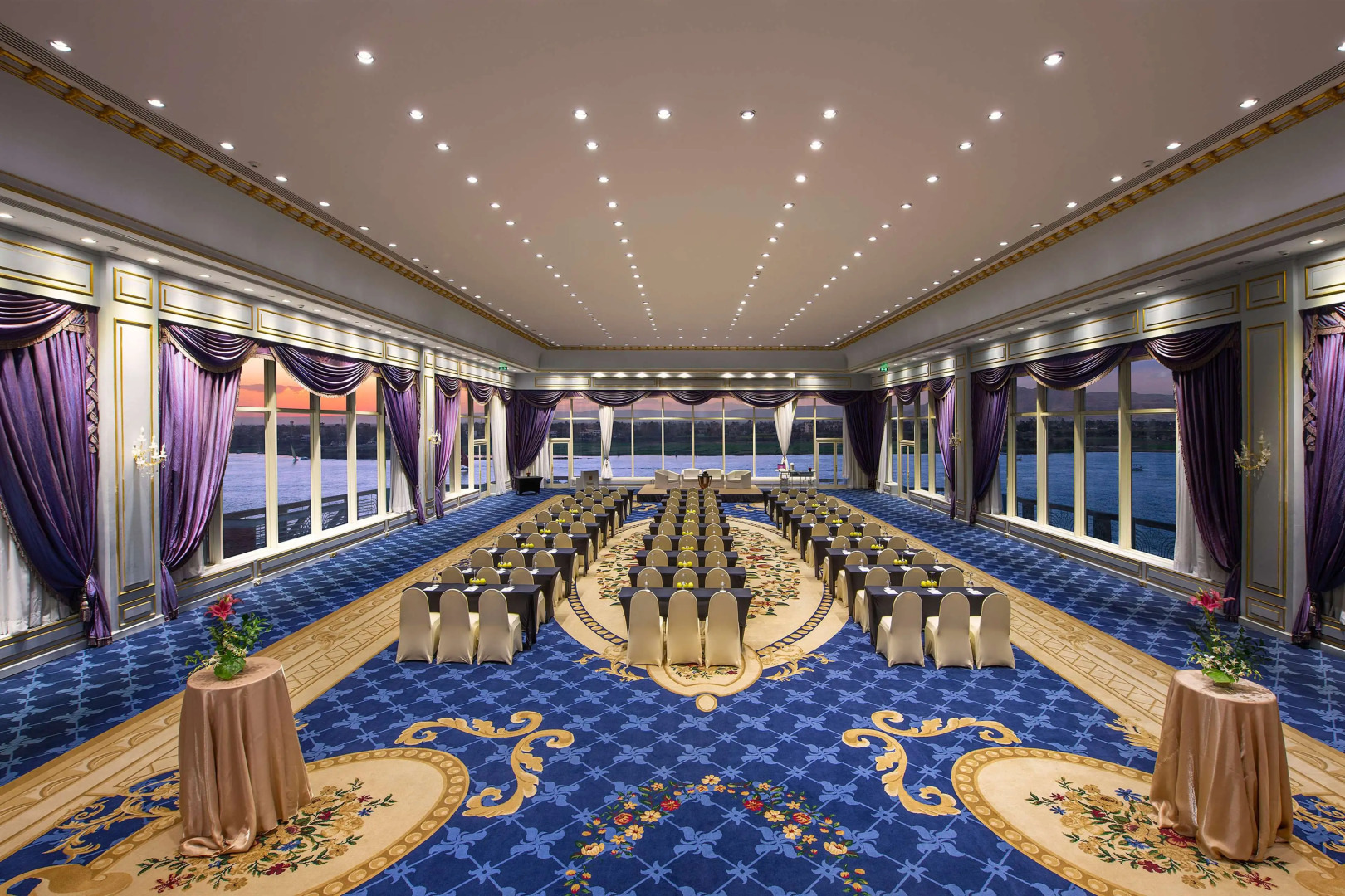 Foto - Sonesta St. George Hotel - Convention Center