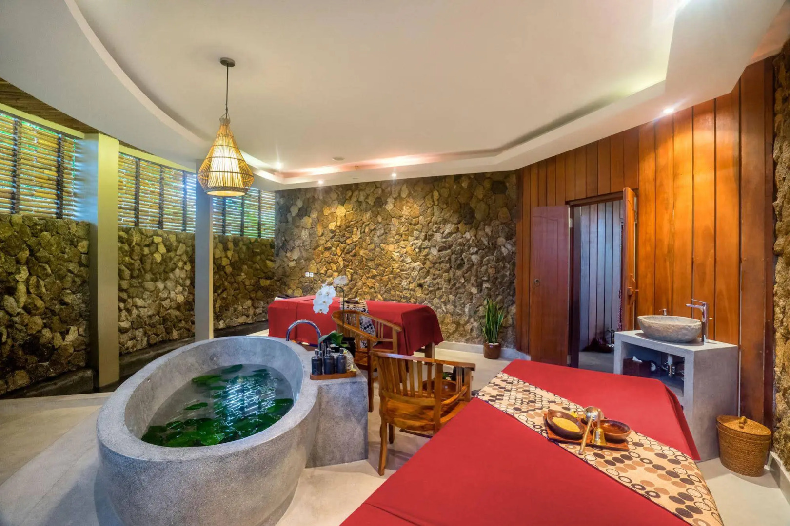 Photo - Honai Resort