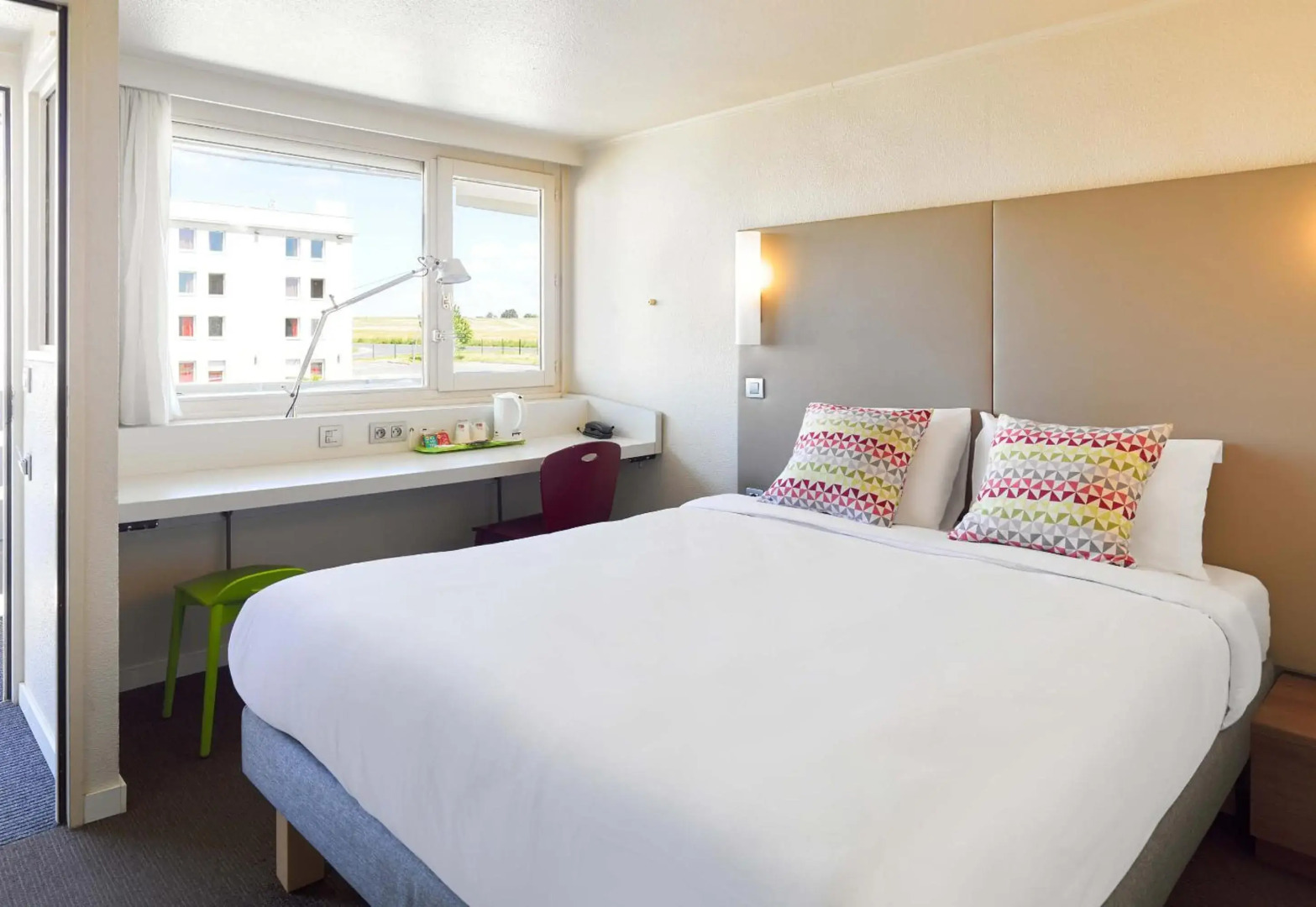 Photo - The Ritz-Carlton Hotel de la Paix, Geneva