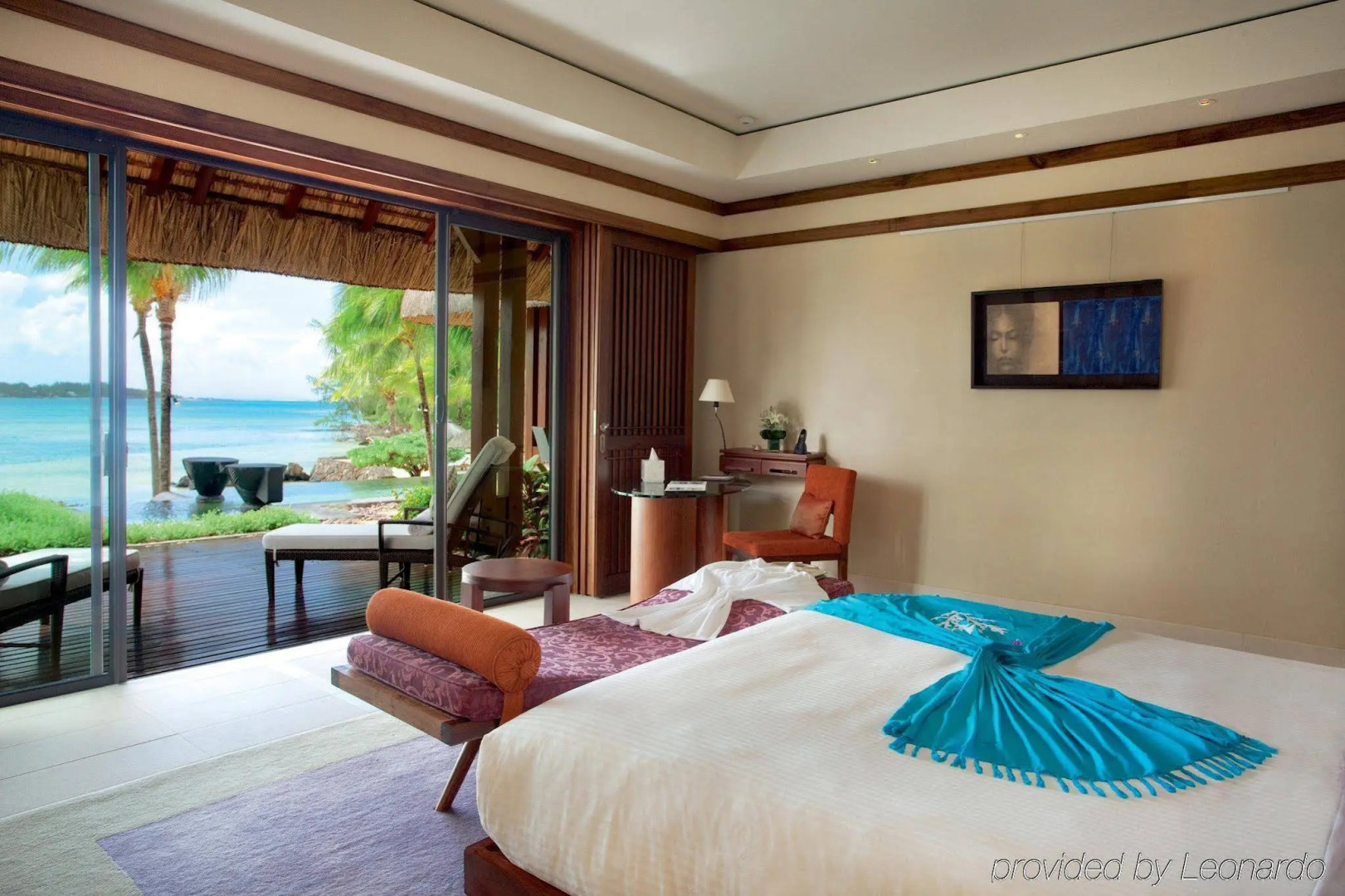 Photo - Tropical Attitude (Adults Only)